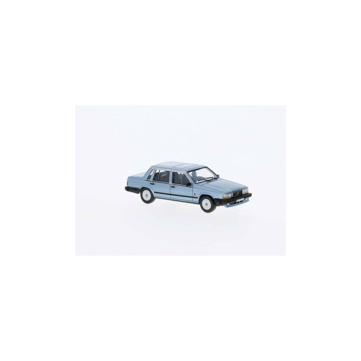 1984 Volvo 740 Sedan - Assembled -- Metallic Light Blue, HO, Brekina Automodelle PCX870661