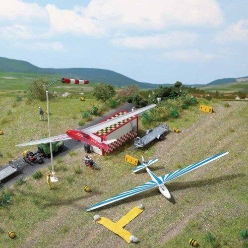 Glider with Trailer -- White, Red, HO, Busch Gmbh & Co Kg 1154