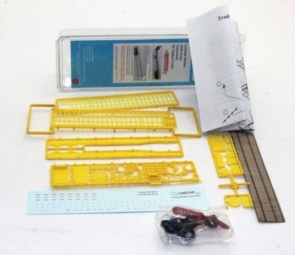 40′ Trailmobile Flatbed Trailer -- Construction Yellow, HO, Lonestar Models 5010