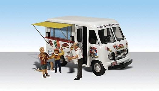 Ike′s Ice Cream Truck- AutoScenes(TM), HO, Woodland Scenics 5541