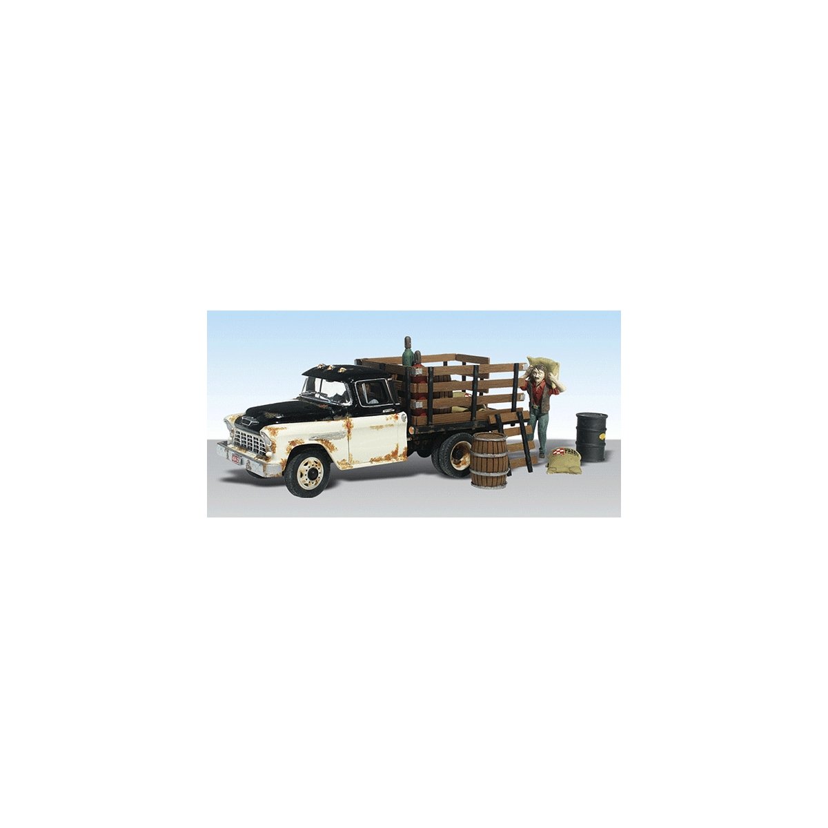Henry`s Haulin`- Assembled - AutoScenes(R) -- Rusted Truck, Figure & Accessories, HO, Woodland Scenics 5538