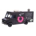 Morgan Olson(R) Route Star Van -- Dough ′n Joe Food Truck, HO, Walthers SceneMaster 12111