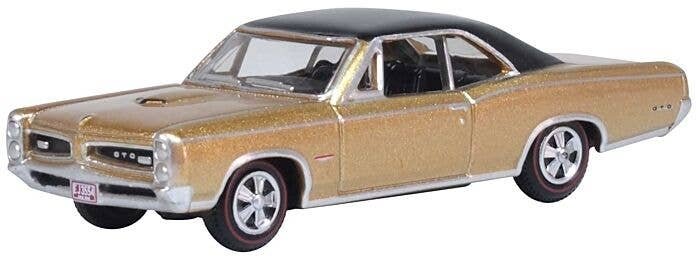 1966 Pontiac GTO - Assembled -- Martinique Bronze, Black, HO, Oxford Diecast 87PG66003