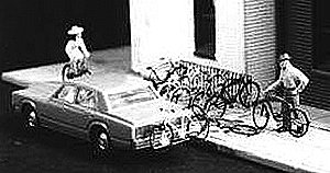 Bicycles & Bike Rack Kit, HO, Gold Medal Models 8710