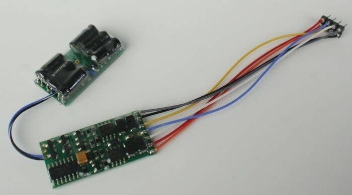 No Halt Insurance Module -- Small w/Attached D13SRP Decoder, HO, NCE Corporation 147