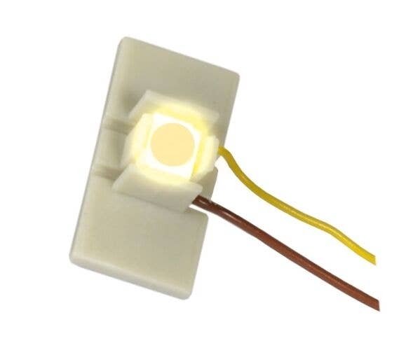 Floor-Mount Interior Light LEDs w/Wires pkg(10) -- Warm White, HO, Viessmann Modellspielwaren 6046