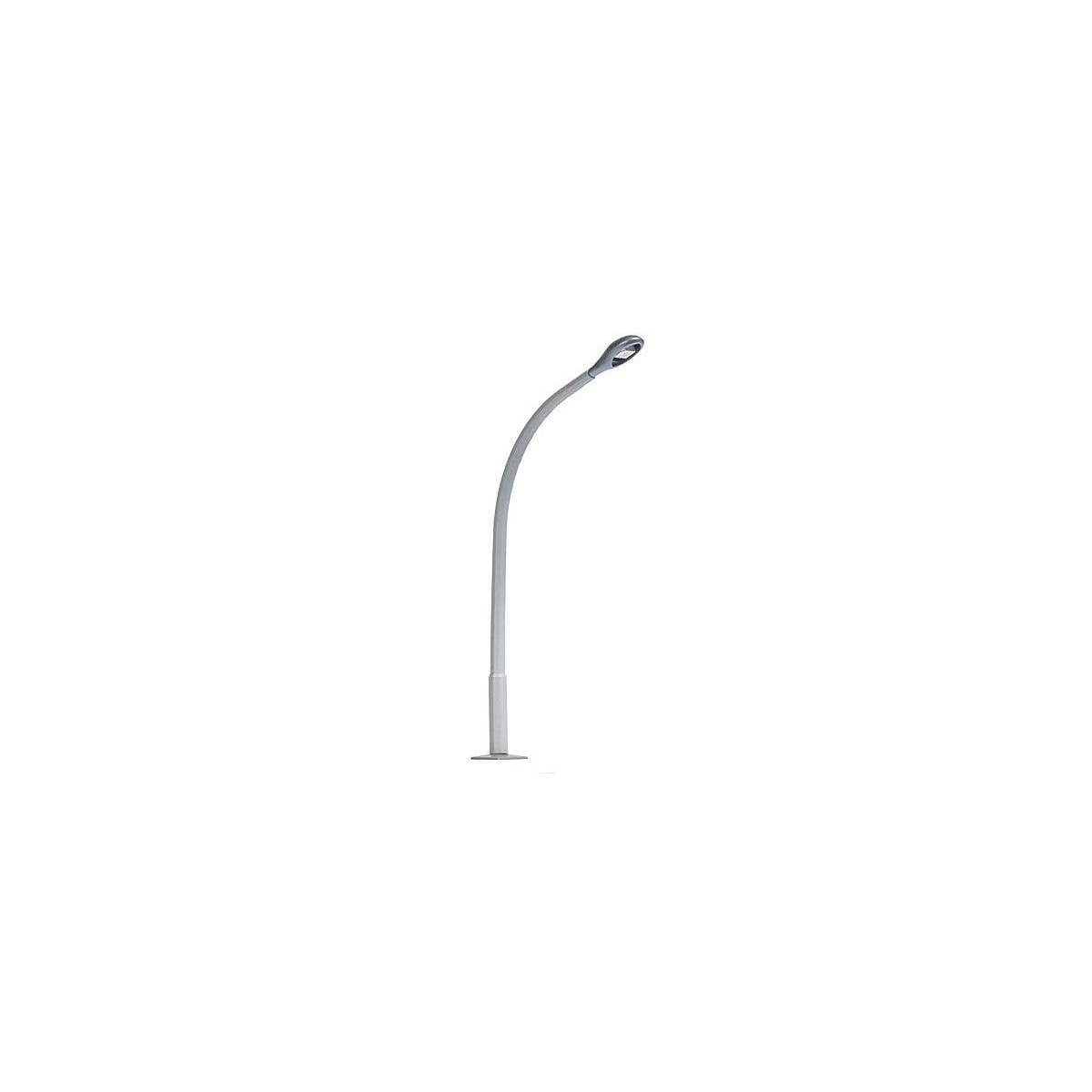 Street Lamp with Curved Concrete Mast, Teardrop Lamp -- White LED, 3′ 7.7cm, HO, Busch Gmbh & Co Kg 4126