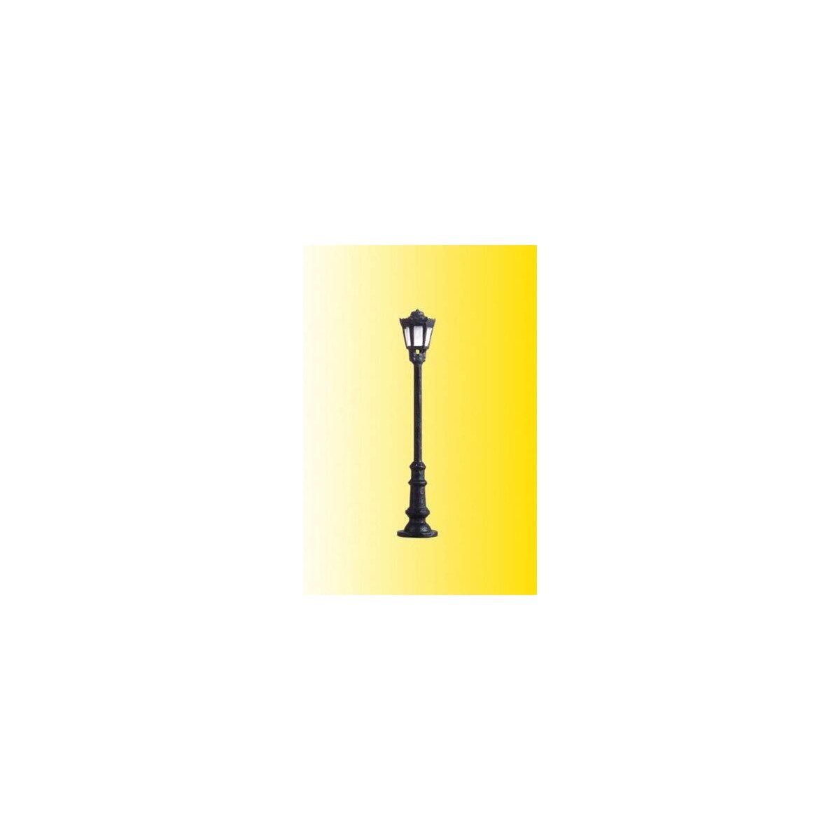 Nostalgic Park Lamp -- 1-1/8′ 2.8cm Tall, N, Viessmann Modellspielwaren 6474