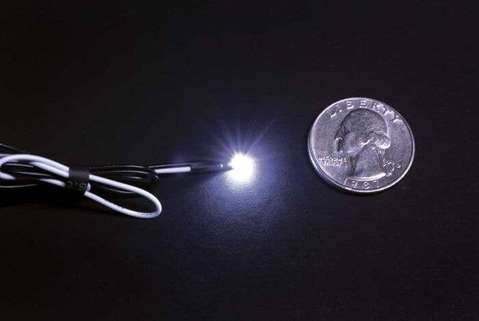 LED Nano Light 3-Pack -- Natural White, All Scales, Walthers SceneMaster 4877