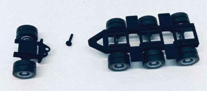 Lowboy Tri-Axle Booster w/Integrated Rear Axle -- 2 Sets, HO, Herpa Models 5525