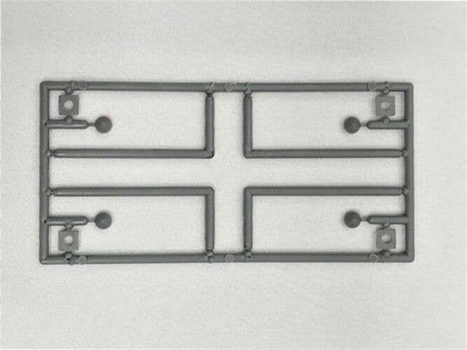 8′ Stovepipe with 90 Degree Bend with Flashing and Pointed Top -- pkg(4), HO, Tichy Train Group 8322