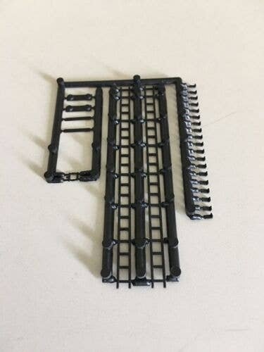 Water/Oil tank ladder kit, HO, Rix Products 506