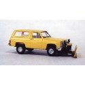 Truck Detail Parts/Accessories -- Snow Plow for Light-Duty Trucks (Fits Trident 4x4s, Sold Separ, HO, Custom Finishing 7071