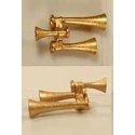 Airhorn (Unpainted Brass Casting) -- Nathan P3 (2 Bells Forward, 1 Bell Back), HO, Cal Scale 543