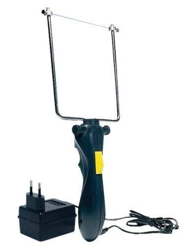 Hot Wire Foam Cutter - 230 Volts -- Plug for Europe, All Scales, Woodland Scenics 14401