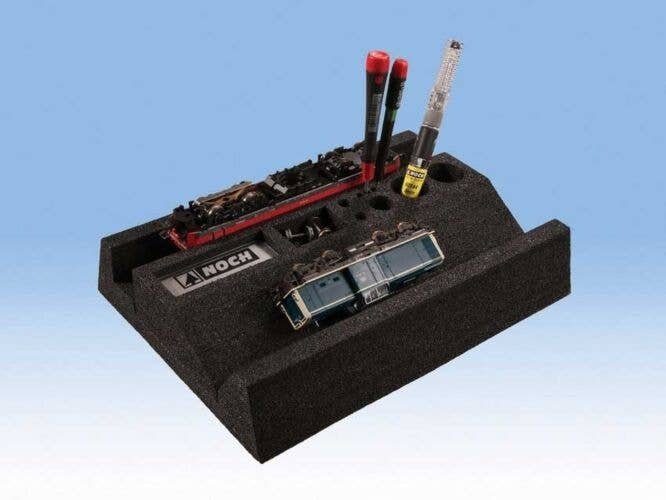Foam Locomotive Servicing Cradle with Magnet -- For N and Z Scales 7-7/8 x 6-7/8 x 1-9/16, All Scales, Noch Gmbh & Co 99352