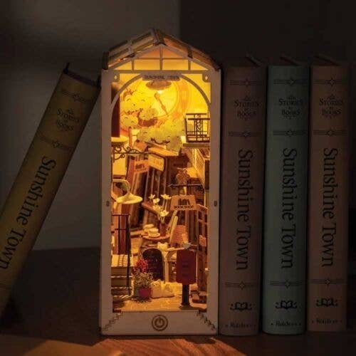 Sunshine Town Book Nook Shelf Insert - Kit -- Lighted 3D Puzzle, All Scales, Robotime TGB02