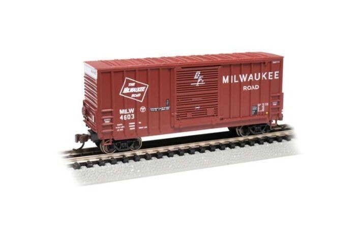 40′ Hi-Cube Outside-Braced Boxcar - Ready to Run -- Milwaukee Road 4603 (Boxcar Red), N, Bachmann Industries 18255
