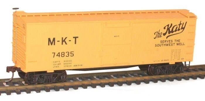 36′ Double-Sheathed Wood Boxcar, Steel Roof, Ends, Fishbelly Underframe Kit -- Missouri-Kansas-Texa, HO, Accurail Inc 1307