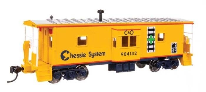 International Bay Window Caboose - Ready to Run -- Chessie System C&O 904132, HO, WalthersMainline 8672