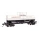 36′ 10,000-Gallon Insulated Tank Car w/Large Dome, Bolted Jacket - Ready to -- Engelhard Minera, HO, WalthersMainline 48412