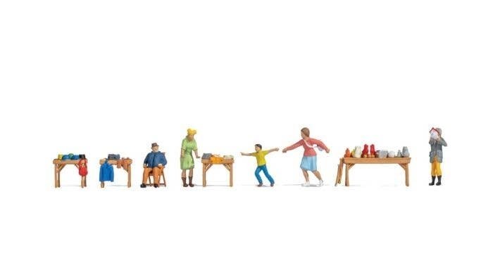 Flea Market -- 5 Figures, 4 Sale Tables, HO, Noch Gmbh & Co 16281