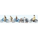 Young People w/Bicycles -- 5 Bikes & 6 People, HO, Preiser Kg 10716
