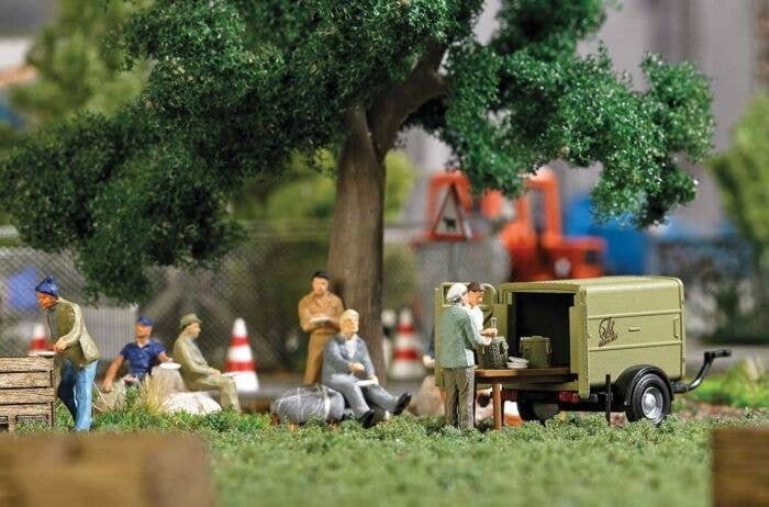 Snack Break - Action Set -- Supply Trailer with Trailer, 2 Figures, Warming Containers, Utensi, HO, Busch Gmbh & Co Kg 7936