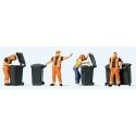 Garbage Collection -- 4 Figures & Carts, HO, Preiser Kg 10651