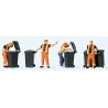 Garbage Collection -- 4 Figures & Carts, HO, Preiser Kg 10651