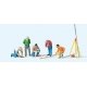 Working People -- Archeologists with Tools pkg(5), HO, Preiser Kg 10805