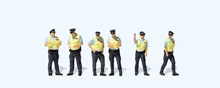 German Federal Railroad DB Security -- pkg(6), HO, Preiser Kg 10811