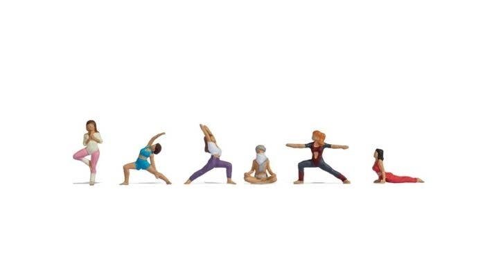 At Yoga -- pkg(6), HO, Noch Gmbh & Co 15888