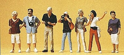 Spectators -- City Sightseers, HO, Preiser Kg 10468