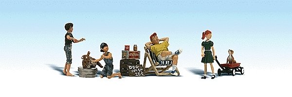 Scenic Accents(R) -- Dog Wash, HO, Woodland Scenics 1905