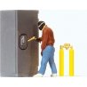 Individual Figure -- Safecracker, HO, Preiser Kg 29104