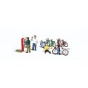 Scenic Accents(R) Figures -- Bicycle Buddies pkg(4), O, Woodland Scenics 2752