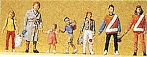 Pedestrians -- Adult with 3 Kids & 2 Crossing Guards, HO, Preiser Kg 10344