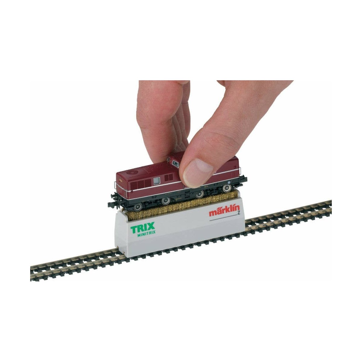 Locomotive Wheel Cleaning Brush - Minitrix -- 2-Rail, Z, Trix 66623