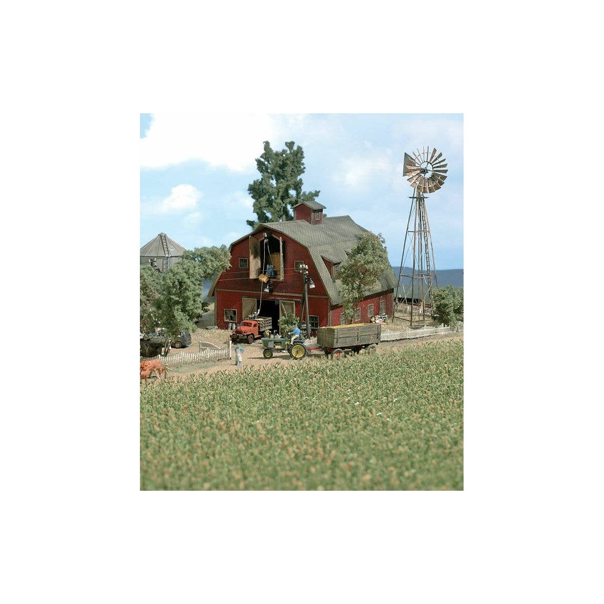 Summer Corn Field -- Green, HO, Walthers SceneMaster 1140