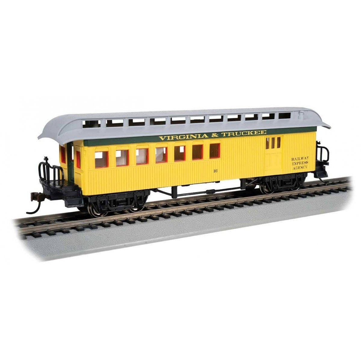 Old Time Wood Combine with Round-End Clerestory Roof - Ready to Run -- Virginia & Truckee (yellow, green), HO, Bachmann Industri