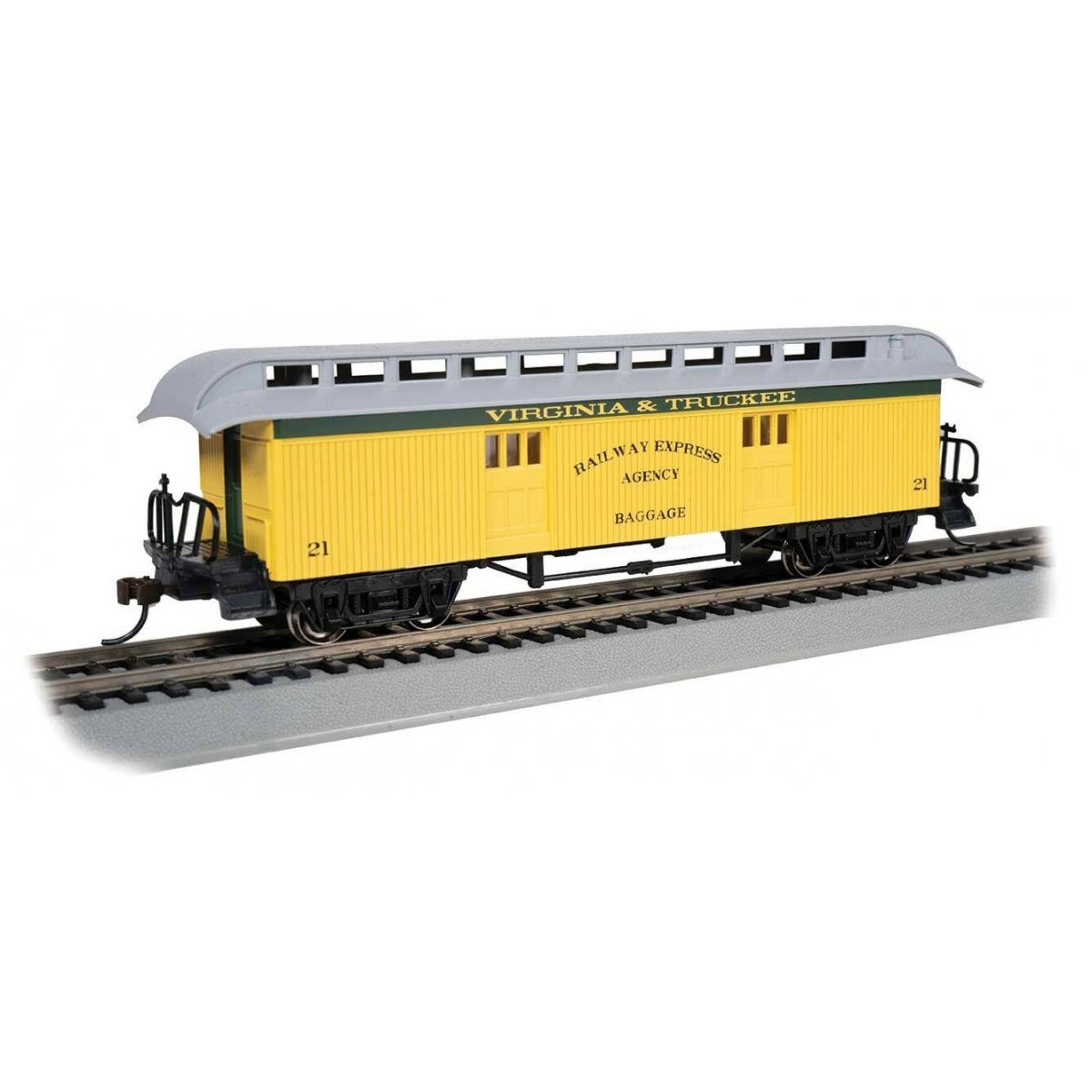 Old Time Wood Baggage with Round-End Clerestory Roof - Ready to Run -- Virginia & Truckee (yellow, green), HO, Bachmann Industri