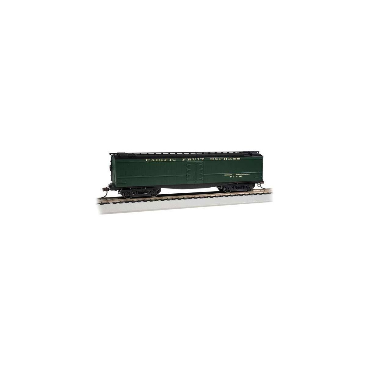 50′ Wood Express Reefer - Ready to Run -- Pacific Fruit Express 726 (Pullman Green, black), HO, Bachmann Industries 75703