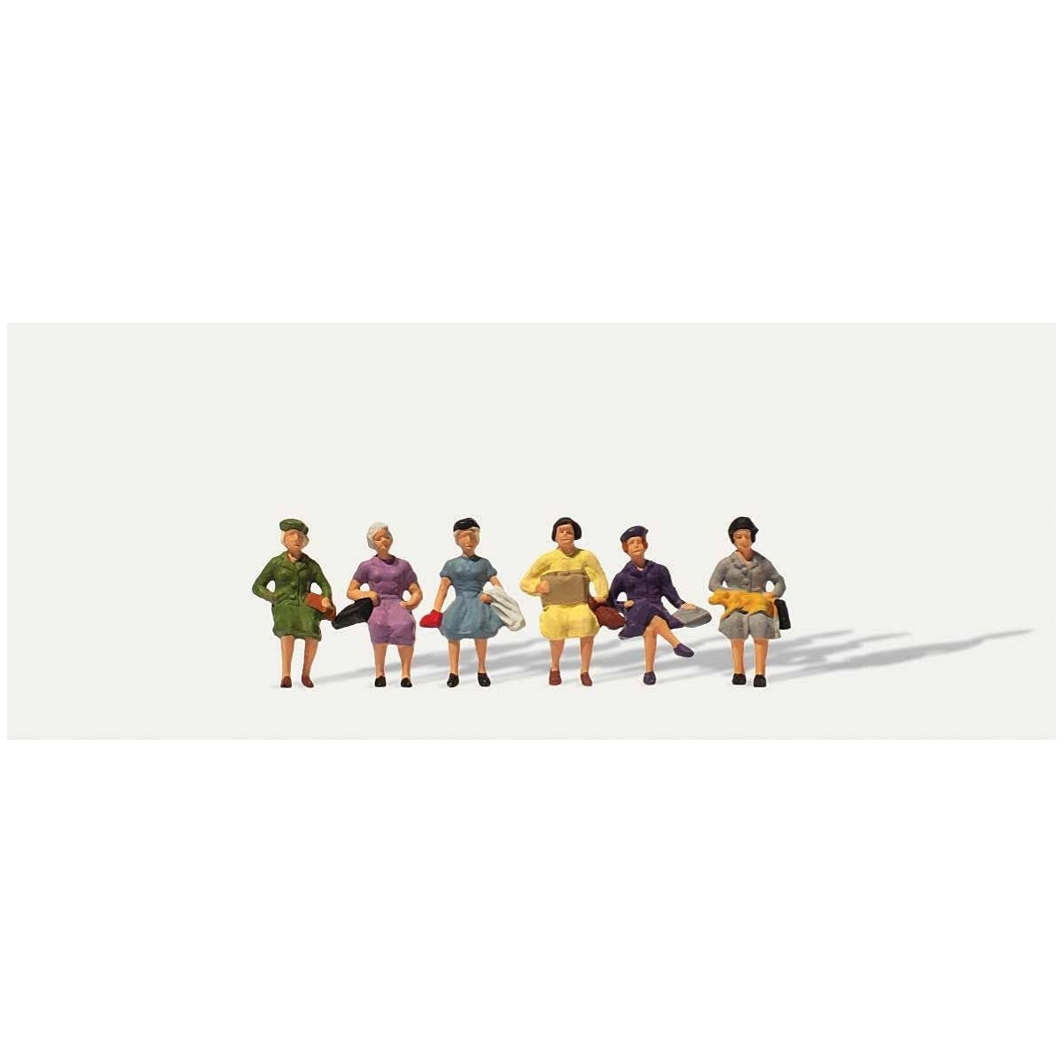 Sitting Female Passengers -- pkg(6), HO, Merten 210853