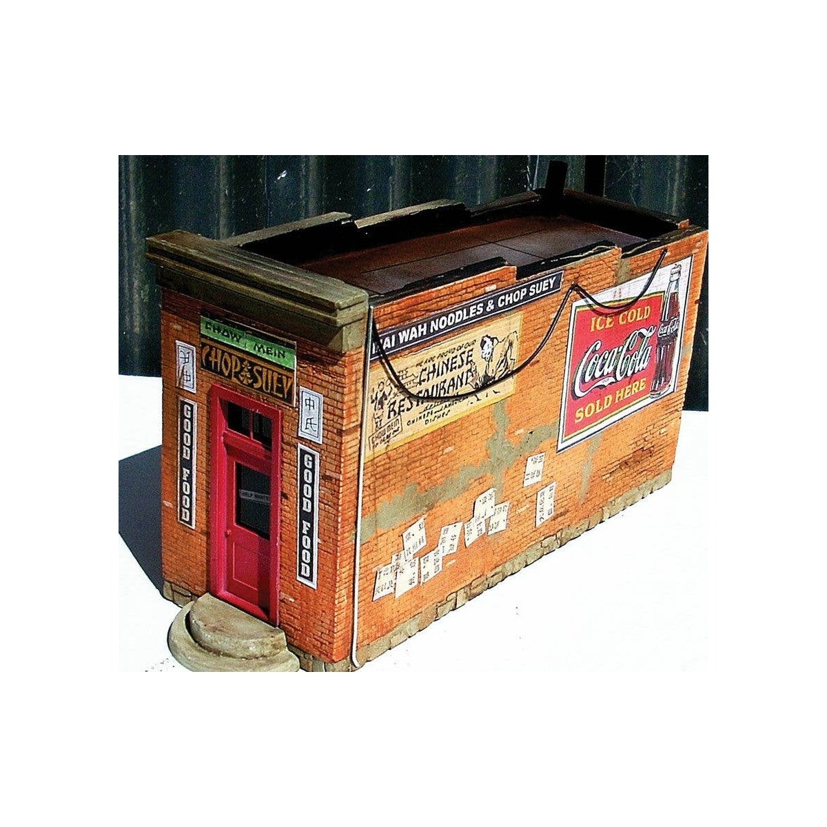 Chop Suey Take Out -- Cast-Hydrocal Kit - 1-1/2 x 3-1/2′ 3.8 x 8.9cm, HO, Downtown Deco 1064