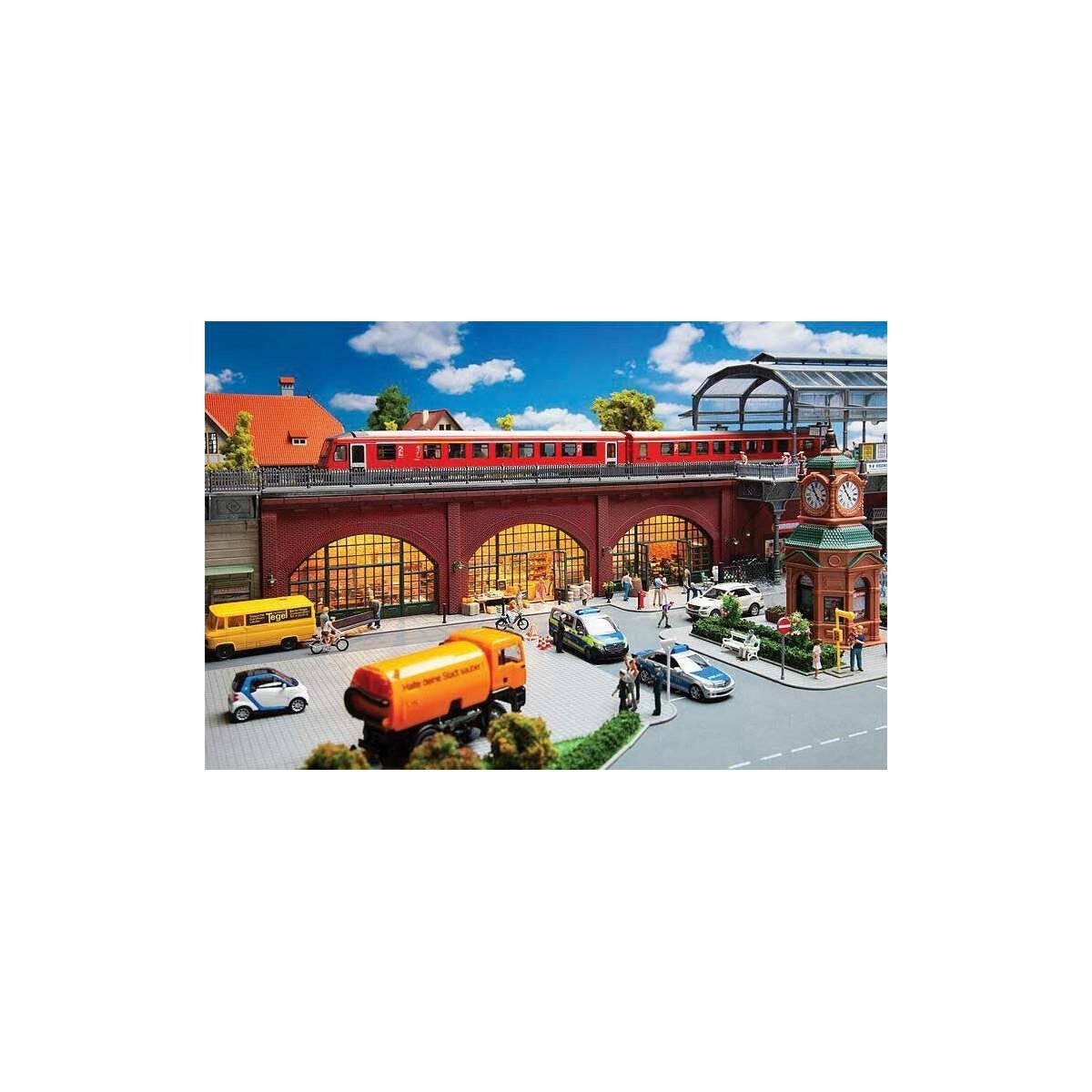 Brick Arcades with Shops, Interiors and Track Bed -- Kit - 14-1/8 x 5-7/16 x 3-13/16′ 35.8 x 13.8 x 9.7cm, HO, Faller Gmbh 120