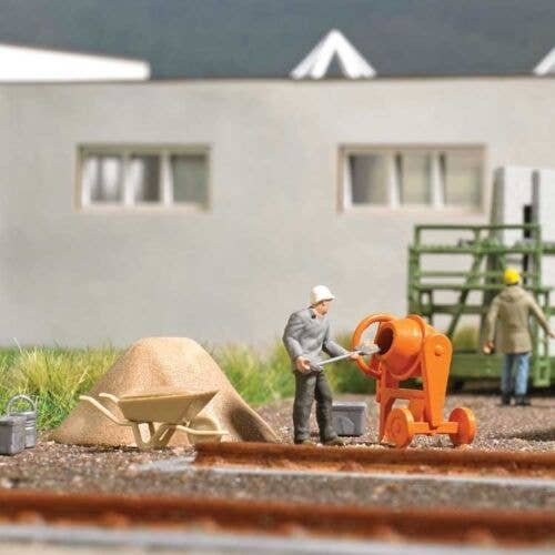Mixing Concrete - Action Set -- Mixer, Wheelbarrow, Sand Pile, Tools, Crates, Gas Can, Cable , HO, Busch Gmbh & Co Kg 79901