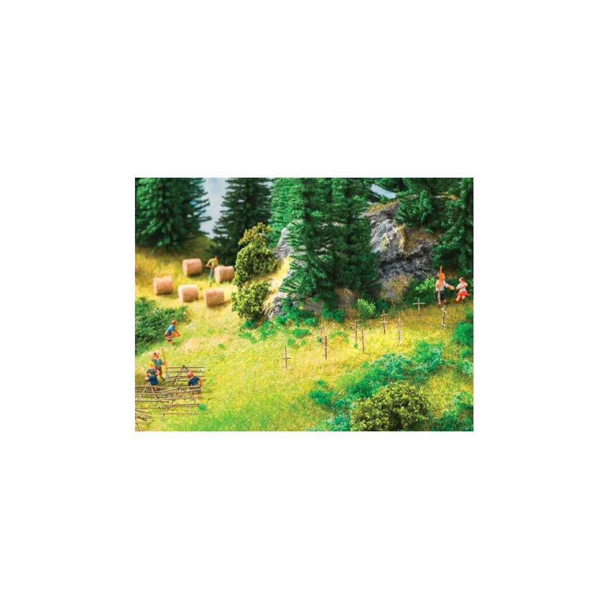 Hay Bales -- Round pkg(18), HO, Noch Gmbh & Co 7460