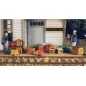 Vintage Luggage Set - Mini-Tales(TM) -- Kit, HO, Monroe Models 2306