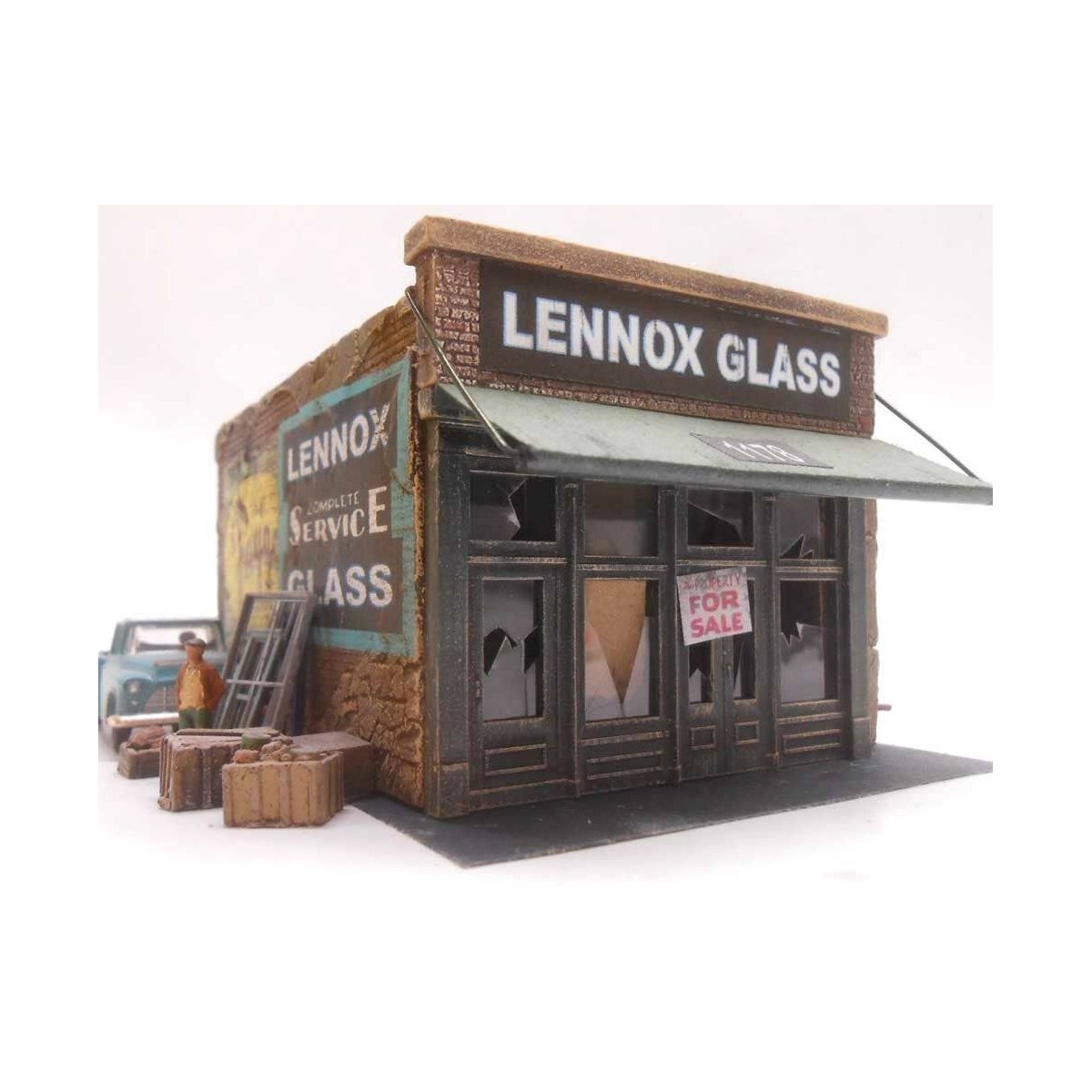 Lennox Glass -- Cast-Hydrocal & Laser-Cut Kit - 3 x 5′ 7.6 x 12.7cm, HO, Downtown Deco 1083